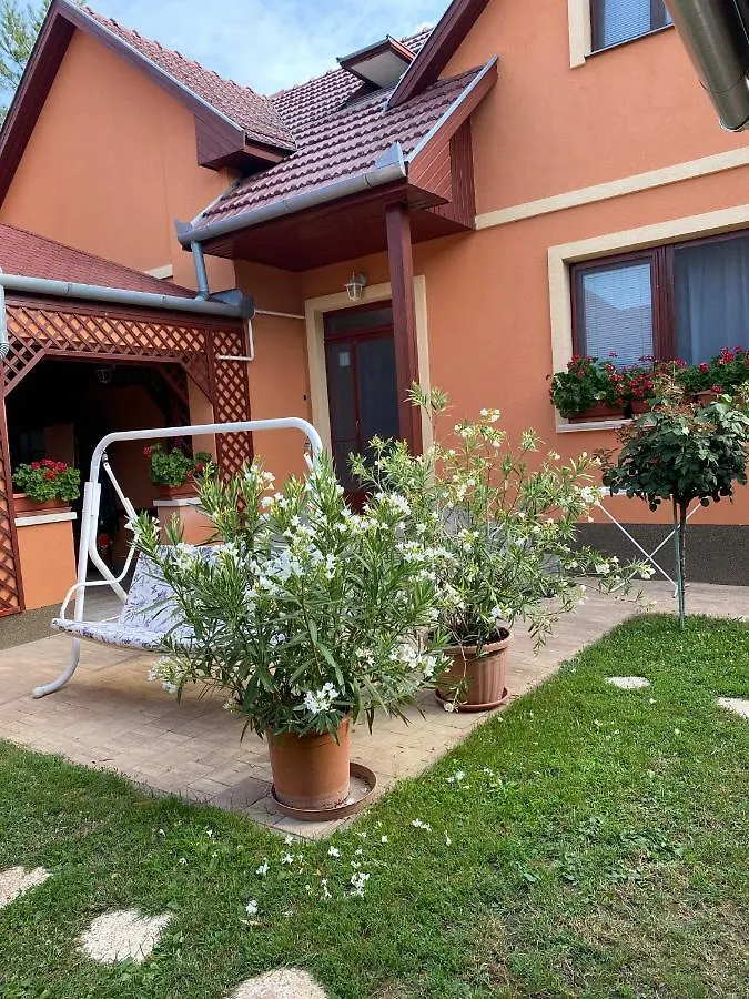 Apartman Dóra Hajdúszoboszló Węgry